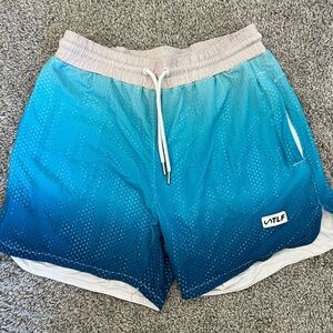 Blue Ombre TLF medium Men’s/Womens Mesh Athletic Shorts